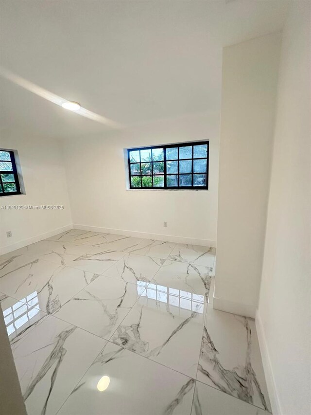 1325 NE 203rd St, Miami, FL 33179 - photo 26