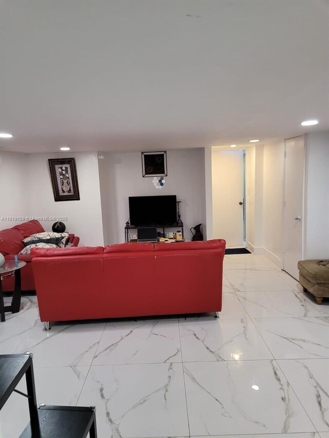 1325 NE 203rd St, Miami, FL 33179 - photo 37
