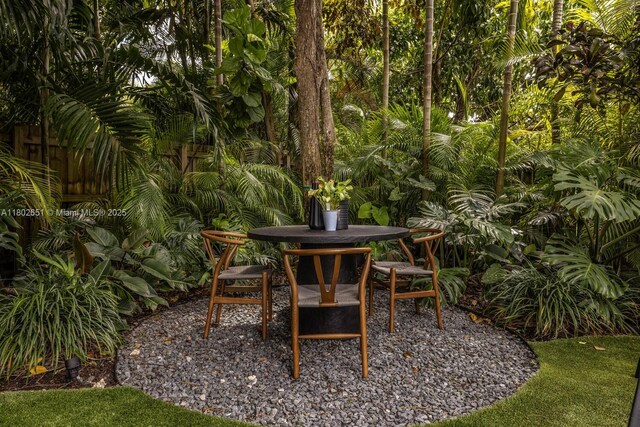 7921 SW 100th St, Miami, FL 33156 - view of patio / terrace