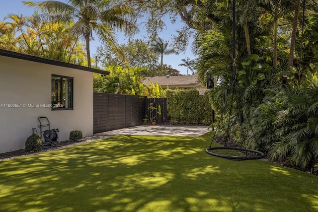 7921 SW 100th St, Miami, FL 33156 - view of yard
