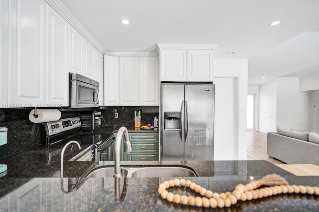 18998 Cloud Lake Cir, Boca Raton, FL 33496 - kitchen with stainless steel appliances, white cabinets, backsplash, recessed lighting, and dark stone countertops