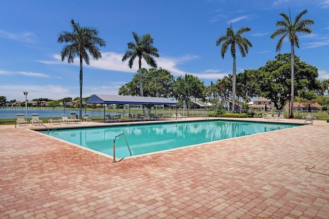 18998 Cloud Lake Cir, Boca Raton, FL 33496 - community pool with a patio area