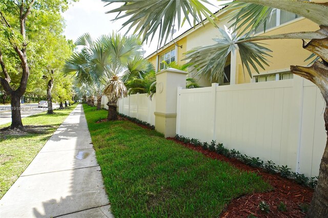 5536 NW 113th Pl, Doral, FL 33178 - photo 19