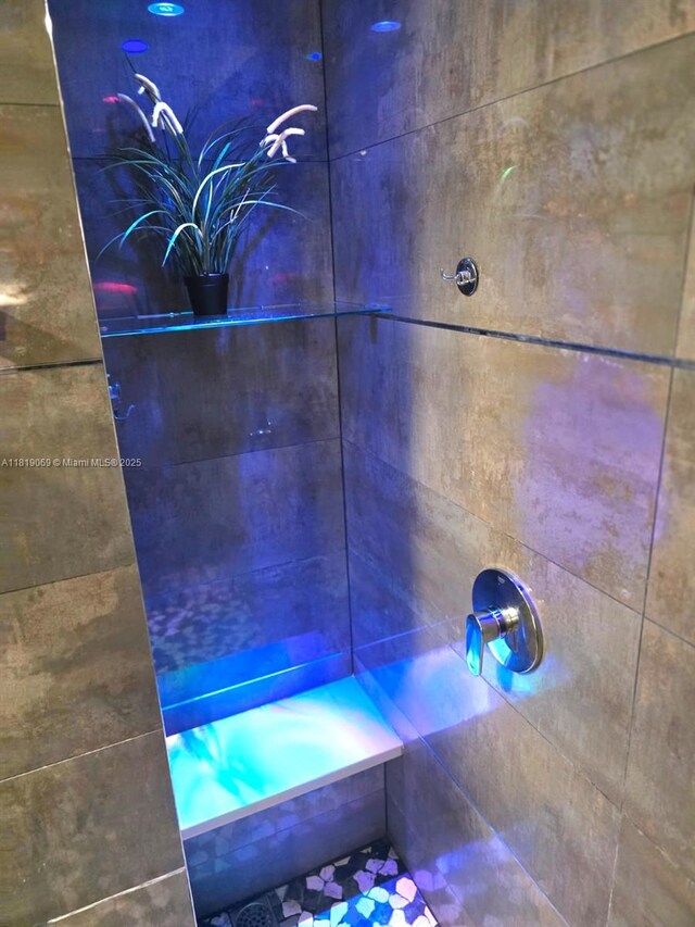 7400 Radice Ct Unit 402, Lauderhill, FL 33319 - detailed view of a tile shower