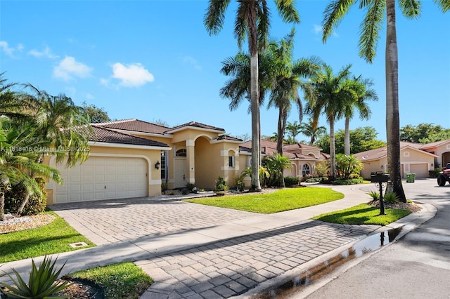 2510 Jardin Dr, Weston, FL 33327 - photo 2