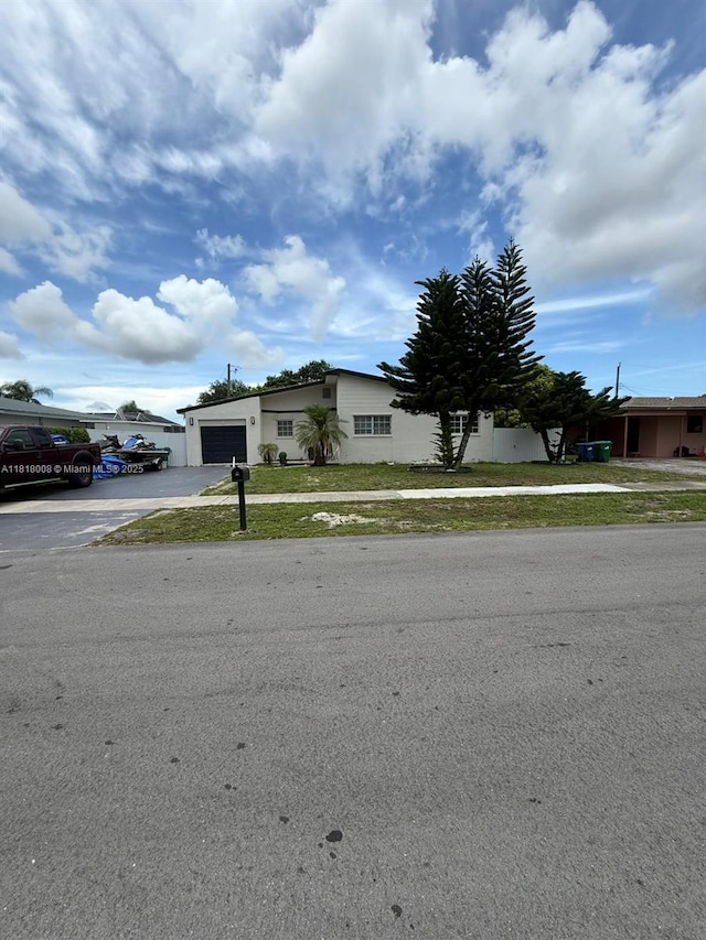 17825 NW 8th Pl, Miami Gardens, FL 33169 - photo 2