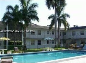 6201 SW 37th St Unit 113, Davie, FL 33314 - view of community pool
