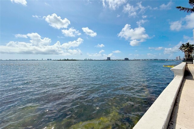 600 NE 25th St Phd, Phd, Miami, FL 33137 - photo 17