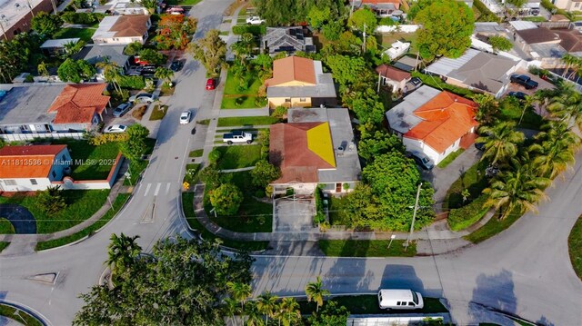 7280 SW 9th St, Miami, FL 33144 - aerial perspective of suburban area