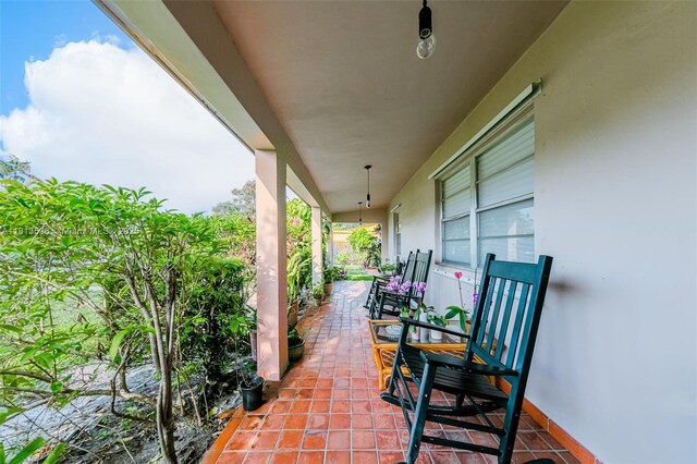7280 SW 9th St, Miami, FL 33144 - view of patio