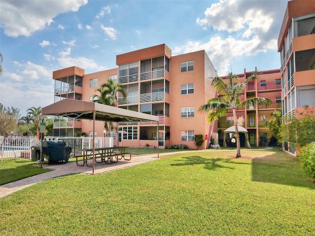 3048 E Sunrise Lakes Dr Unit 319, Sunrise, FL 33322 - photo 2