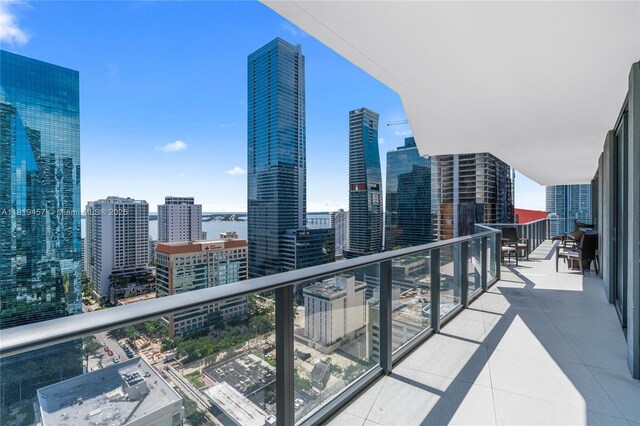 1300 S Miami Ave Unit 2305, Miami, FL 33130 - balcony featuring a view of city