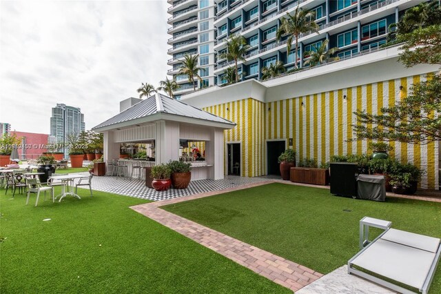 1300 S Miami Ave Unit 2305, Miami, FL 33130 - exterior space featuring a gazebo and a yard