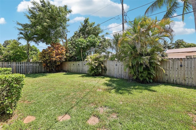 2375 NW 81st Ave, Sunrise, FL 33322 - view of fenced backyard