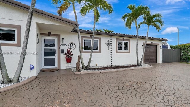 8540 NW 182nd St, Hialeah, FL 33015 - photo 4