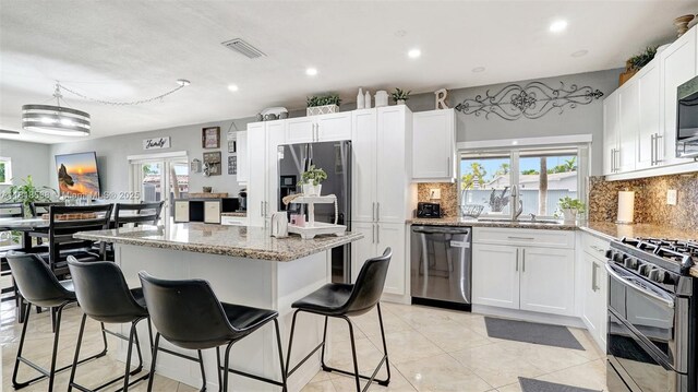 8540 NW 182nd St, Hialeah, FL 33015 - photo 16