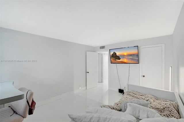 3015 N Ocean Blvd Unit 4K, Fort Lauderdale, FL 33308 - view of bedroom