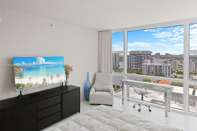 6801 Collins Ave Unit 1401, Door Number Miami Beach, FL 33141 - bedroom featuring expansive windows and a view of city