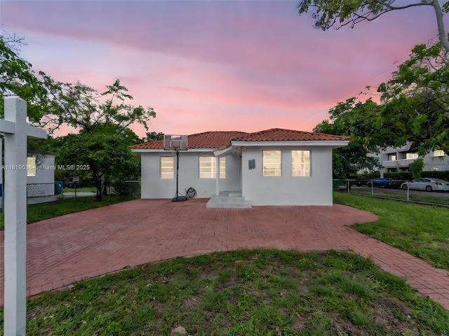 520 NW 32nd Pl, Miami, FL 33125 - photo 1