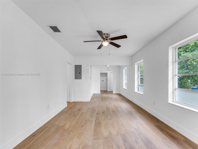 520 NW 32nd Pl, Miami, FL 33125 - photo 6