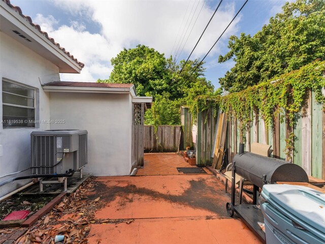 520 NW 32nd Pl, Miami, FL 33125 - photo 69