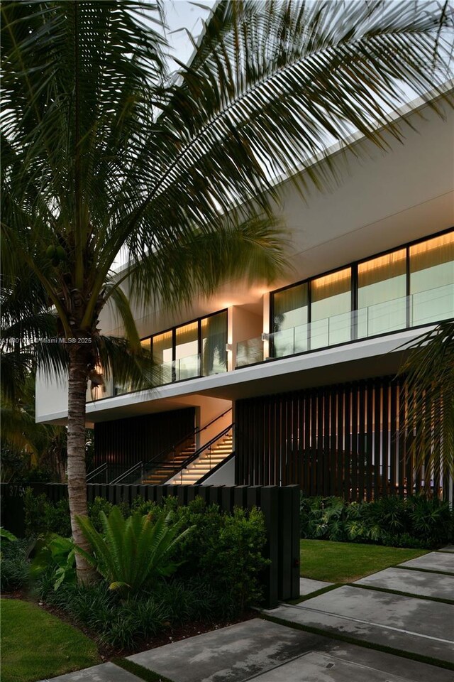 375 N Hibiscus Dr, Miami Beach, FL 33139 - view of swimming pool