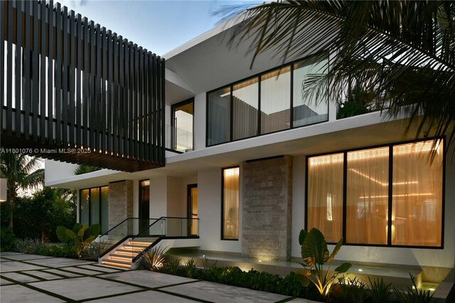 375 N Hibiscus Dr, Miami Beach, FL 33139 - view of building exterior