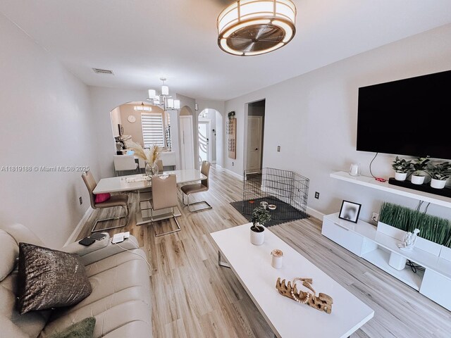 640 SE 1st St, Homestead, FL 33030 - photo 7
