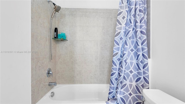 11530 SW 13th Ct, Pembroke Pines, FL 33025 - full bathroom with shower / tub combo with curtain and toilet