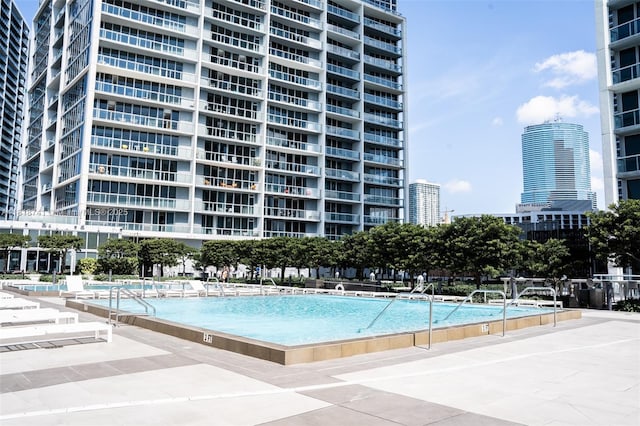 495 Brickell Ave Unit 3604, Miami, FL 33131 - community pool with a patio
