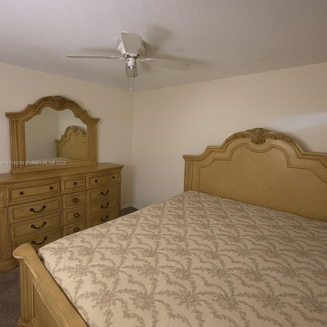 301 Cambridge Rd Unit 302, Hollywood, FL 33024 - bedroom with ceiling fan and carpet