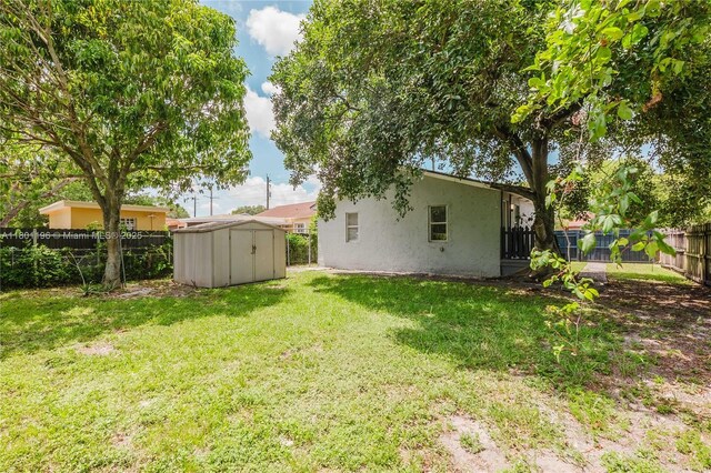1730 NW 58th St, Miami, FL 33142 - photo 22