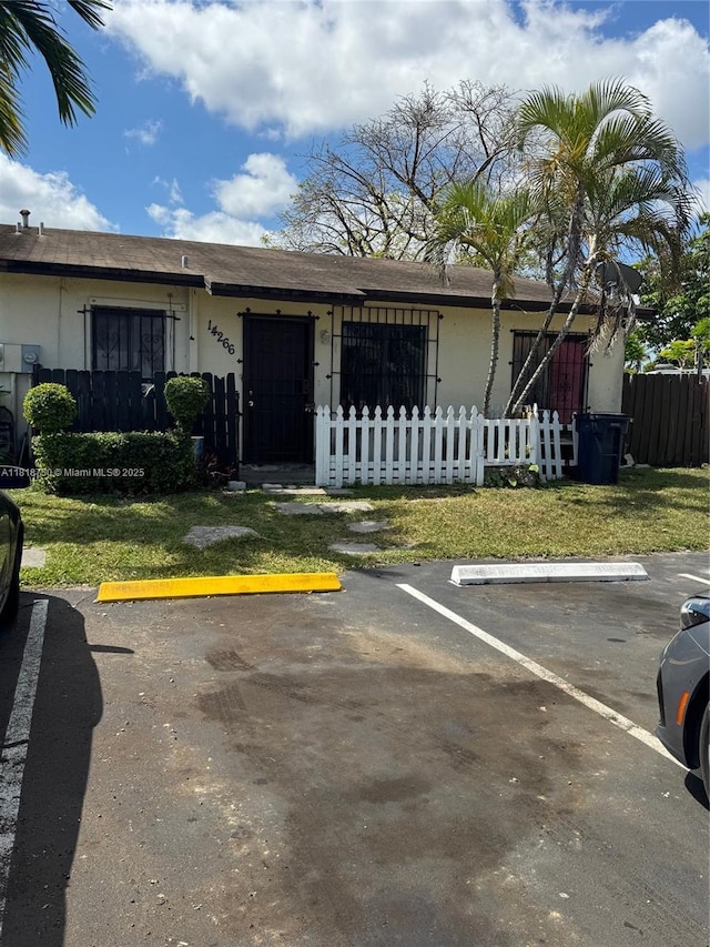 14266 SW 283rd St, Homestead, FL 33033 - ranch-style home with uncovered parking and stucco siding