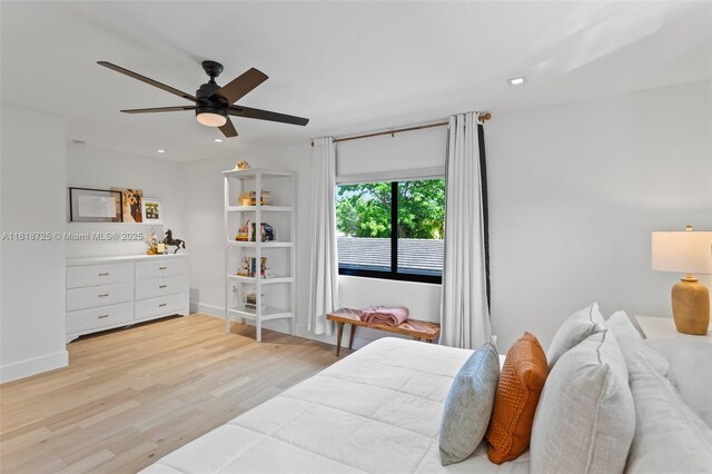 7570 SW 60th St, Miami, FL 33143 - bedroom featuring light wood-type flooring, a ceiling fan, recessed lighting, and baseboards