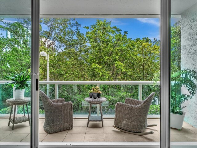 16500 Collins Ave Unit Th-10, Sunny Isles Beach, FL 33160 - view of balcony