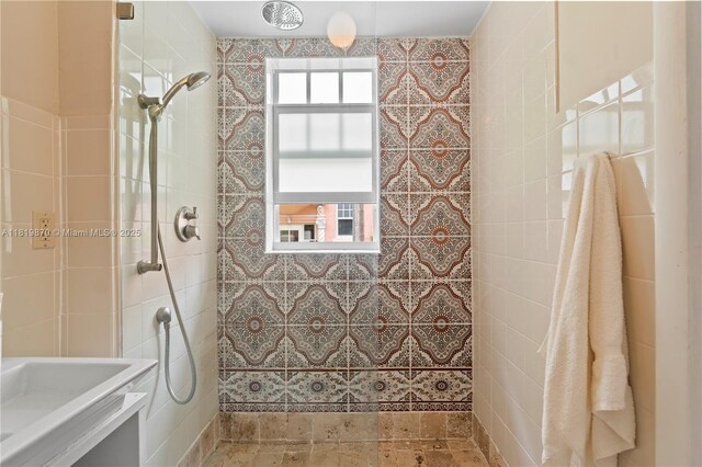 760 Meridian Ave Unit 3, Miami Beach, FL 33139 - full bath with a tile shower and tile walls