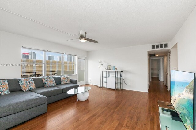 401 Golden Isles Dr Unit 613, Hallandale Beach, FL 33009 - photo 7
