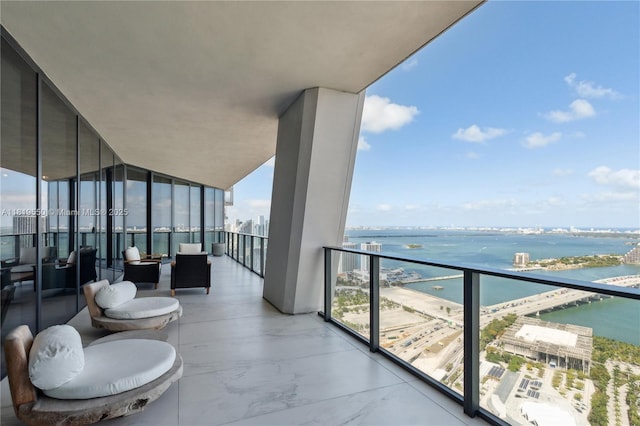 1000 Biscayne Blvd Unit 4401, Miami, FL 33132 - balcony with a water view