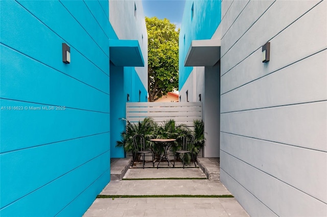 3645 SW 3rd St, Miami, FL 33135 - view of patio / terrace