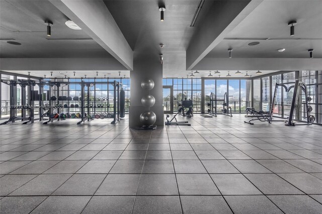 601 NE 6th St Unit 3709, Miami, FL 33132 - gym featuring expansive windows