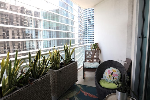300 S Biscayne Bl Unit T-3504, Miami, FL 33131 - photo 4