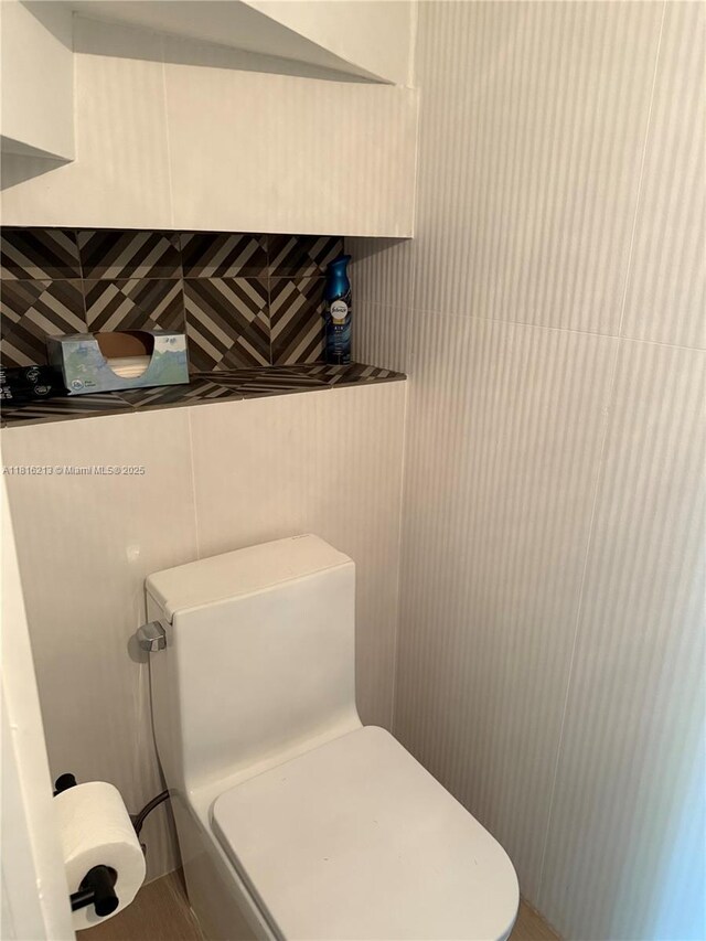 659 NE 73rd St, Miami, FL 33138 - bathroom with toilet
