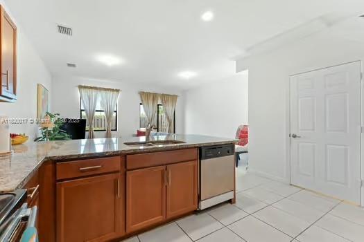 11573 SW 248th Ter, Homestead, FL 33032 - photo 8