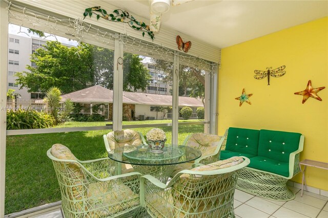 1001 NE 14th Ave Unit 107, Hallandale Beach, FL 33009 - view of sunroom