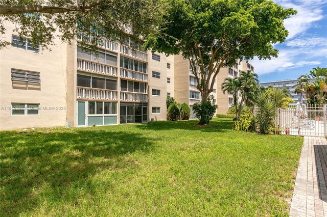 1001 NE 14th Ave Unit 107, Hallandale Beach, FL 33009 - view of property
