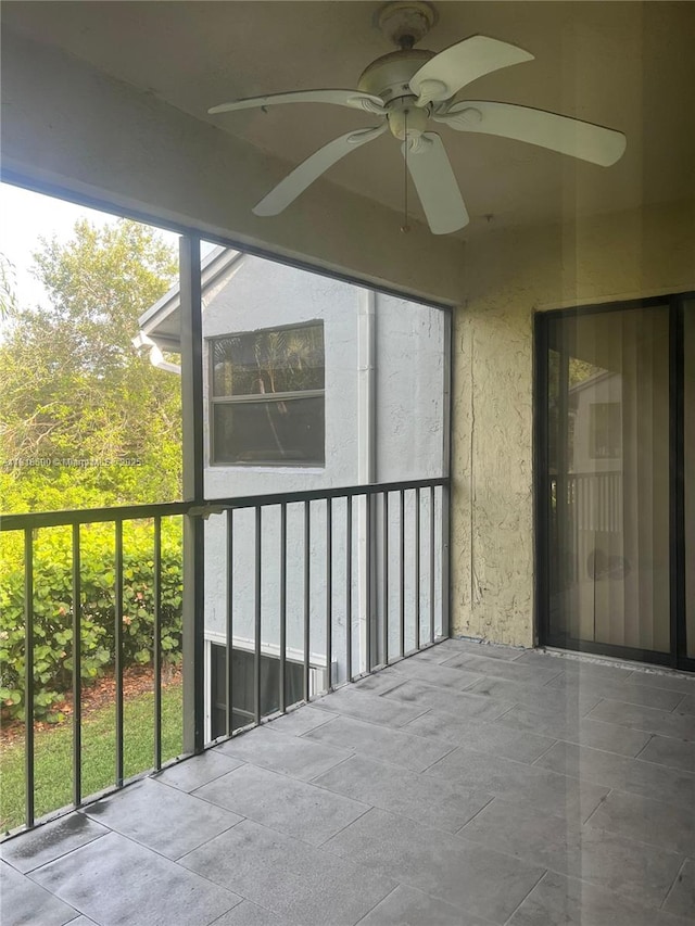 805 N Franklin Ave Unit 805D, Homestead, FL 33034 - unfurnished sunroom with ceiling fan and plenty of natural light