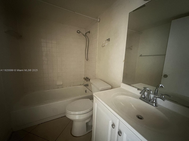 523 Trace Cir Unit 105, Deerfield Beach, FL 33441 - bathroom with bathtub / shower combination, toilet, vanity, and tile patterned flooring