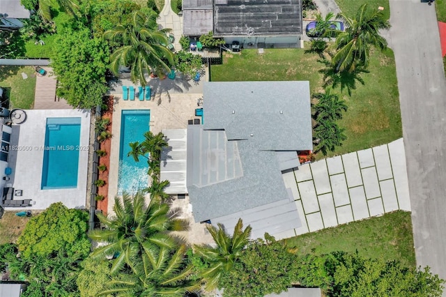14925 NE 7th Ave, Miami, FL 33161 - drone / aerial view of a pool area