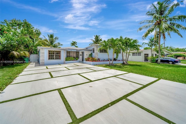 14925 NE 7th Ave, Miami, FL 33161 - view of front of property featuring driveway
