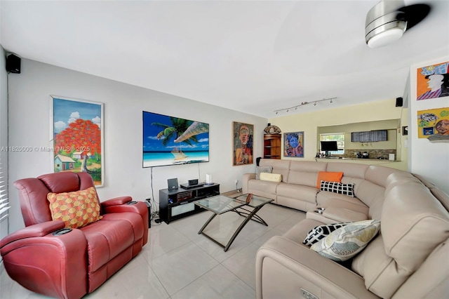 14925 NE 7th Ave, Miami, FL 33161 - tiled living area with track lighting